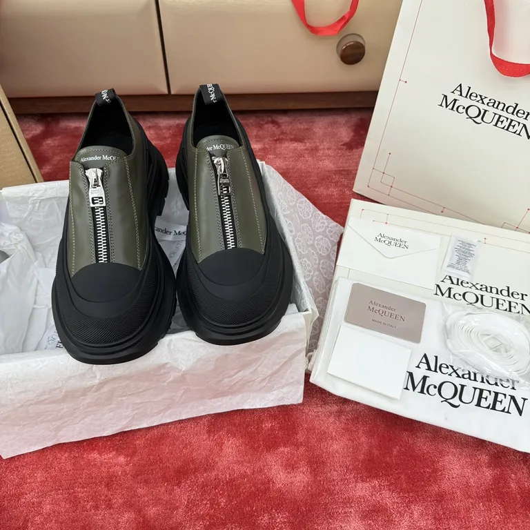 Alexander McQueen Shoe 